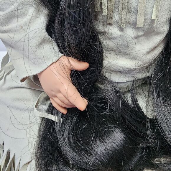 Sitting Native American Porcelain Weighted Doll 12" - Picture 3 of 7